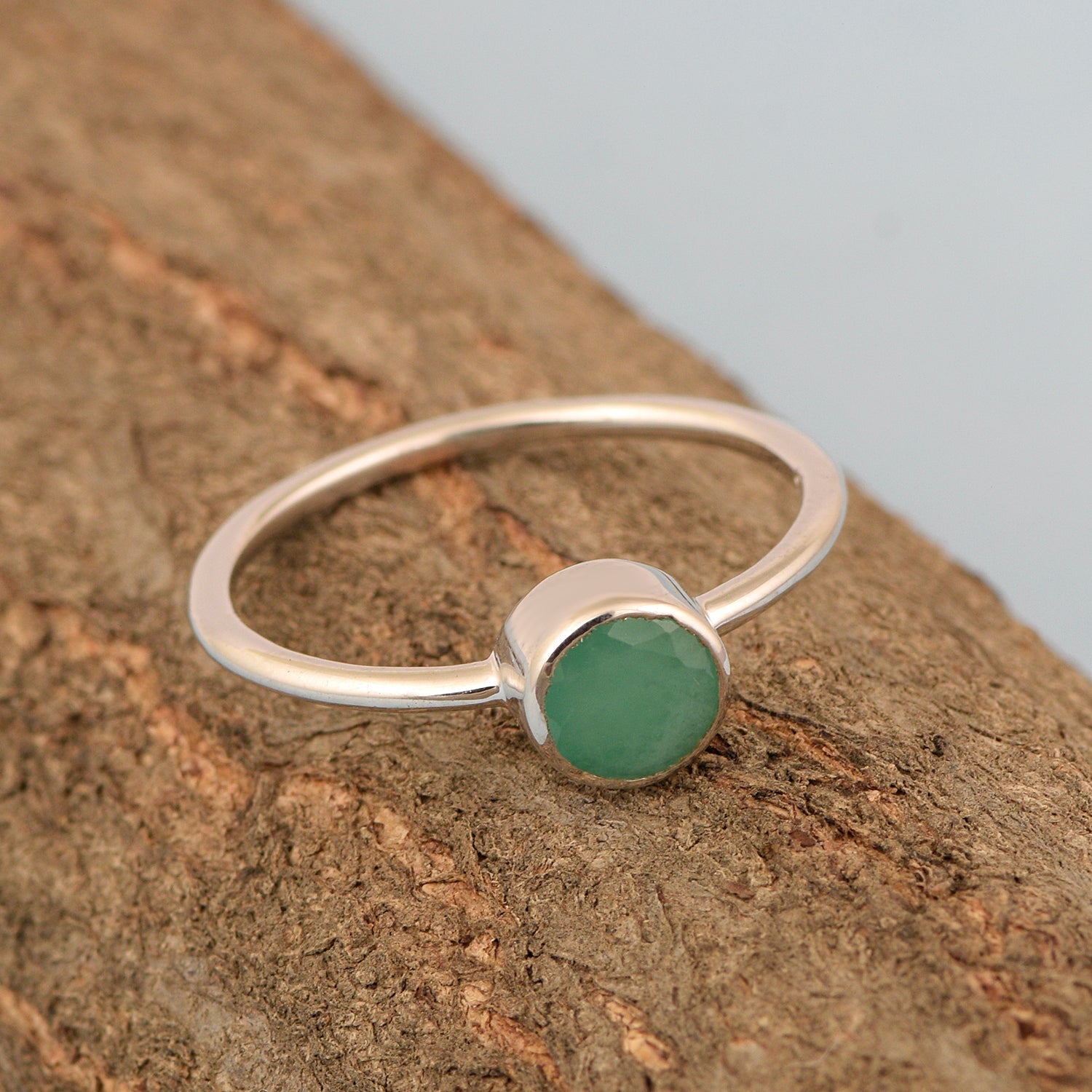 Emerald Bezel Set Solitaire Ring – Sterling Silver-2